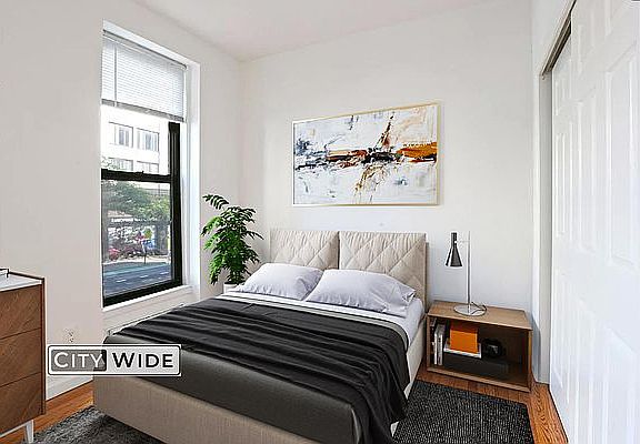 4th image of 1099 2nd Ave #4