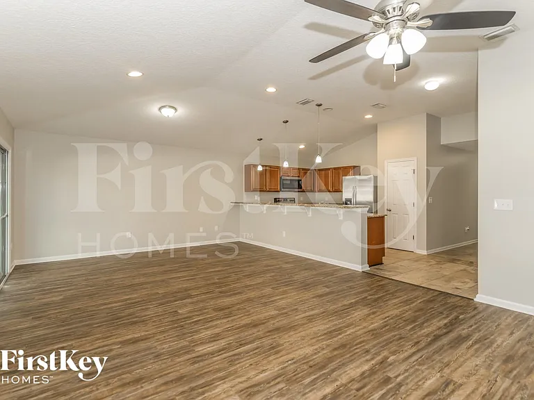 1031 Lemon Drop Ln — Photo 3