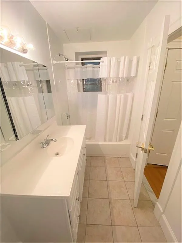 888 Mass Ave — Photo 4