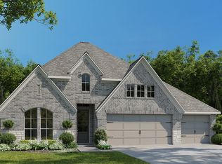 10481 Gray Hills Dr, Fort Worth, TX 76126