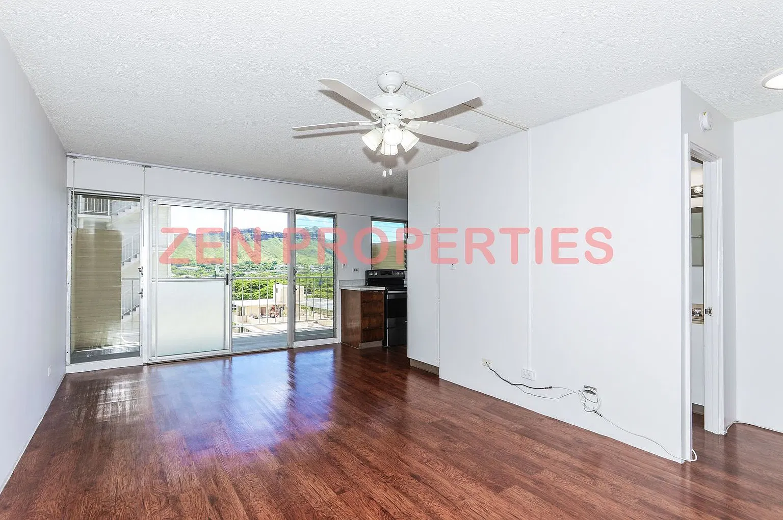 1 bdrm / 1 bath condo with 1 prkg at Ala Wailani for rent — Photo 4