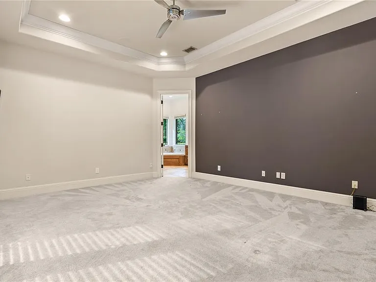 9841 Covent Garden Dr — Photo 23