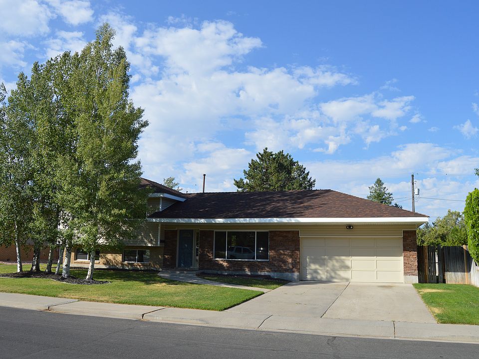 1st image of 61 N Paradise Dr