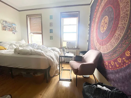 Rented by Compass | media 10