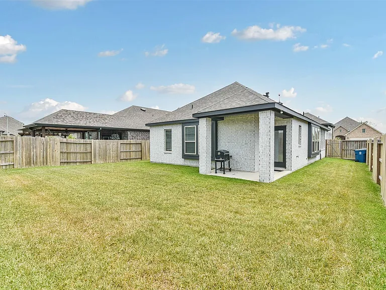 15775 Cairnwell Bend Dr — Photo 42