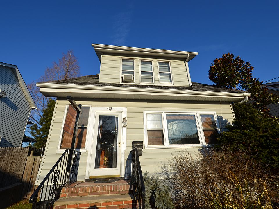 1st image of 19 Egbert Pl