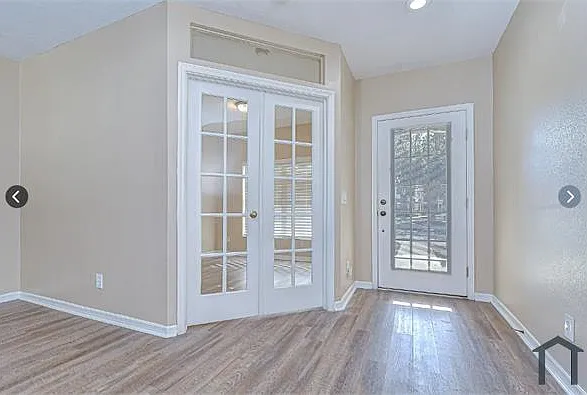 3 bed, 1390 sqft, $2,999 — Photo 4