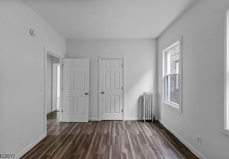 268 Leslie St — Photo 7