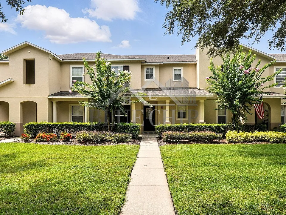 13800 Golden Russet Dr