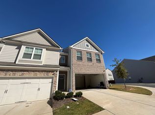 7626 Avalon Blvd, Fairburn, GA 30213