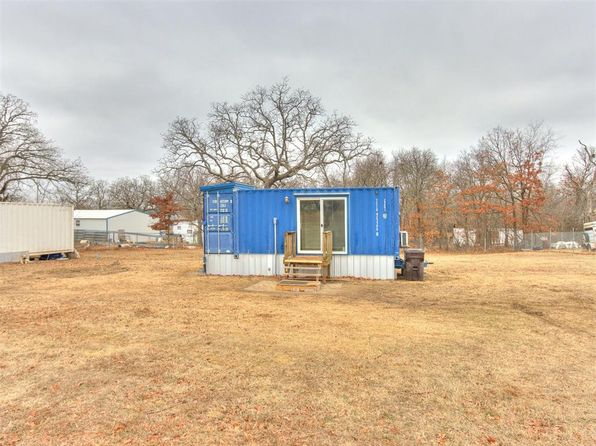 18101 Riggs Rd, Norman, OK 73026