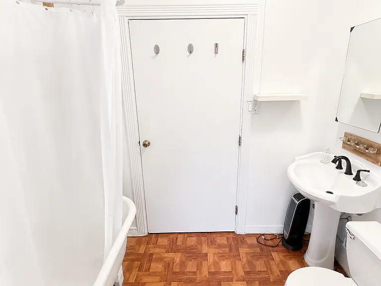 415 W 144th St #1R — Photo 9