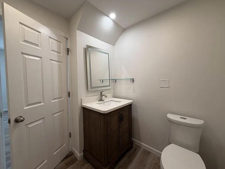 29 W Somerset St — Photo 15