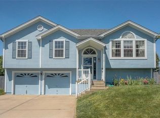 1710 Rolling Rock, Raymore, MO 64083