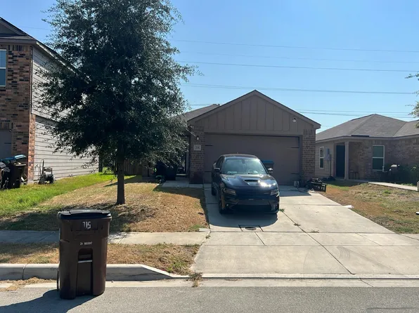 715 Veloway Trl, New Braunfels, TX 78132