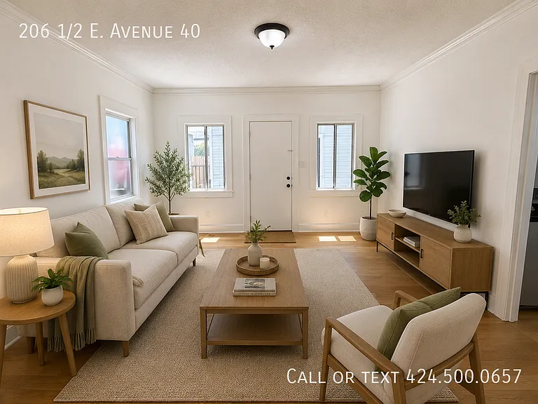206 1/2 E Avenue 40 — Photo 2