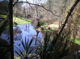 4385 Pocahontas Dr, Dade City, FL 33523