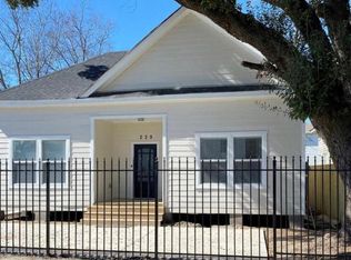 229 N Everton St, Houston, TX 77003