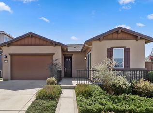 2554 Chamberlain Ct, Woodland, CA 95776