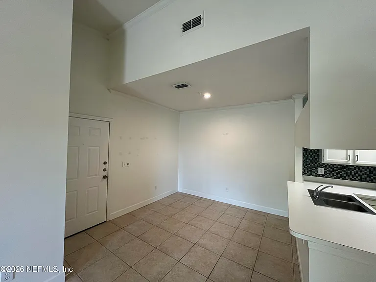 170 Veracruz Dr #332 — Photo 12