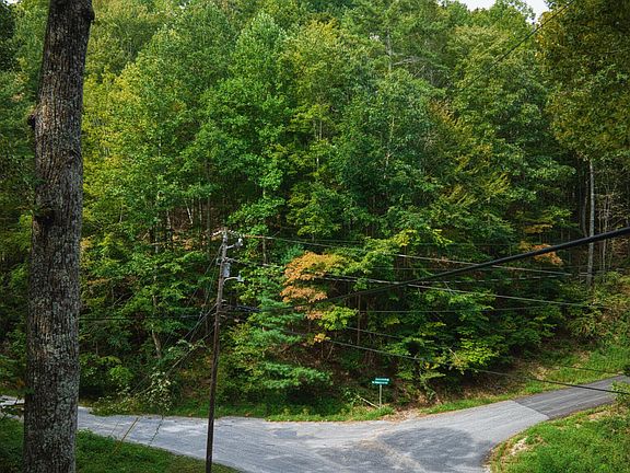 3rd image of 9 Stepping Stone Dr Lot 9