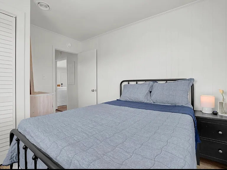 1027 S Shore Dr — Photo 5
