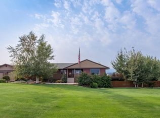 2910 6th St SE, East Wenatchee, WA 98802