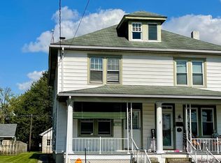 45 W Lincoln Ave, Lititz, PA 17543