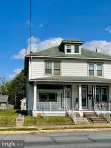 45 W Lincoln Ave, Lititz, PA, 17543