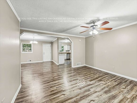 5th image of 4412 Bryant Dr SW