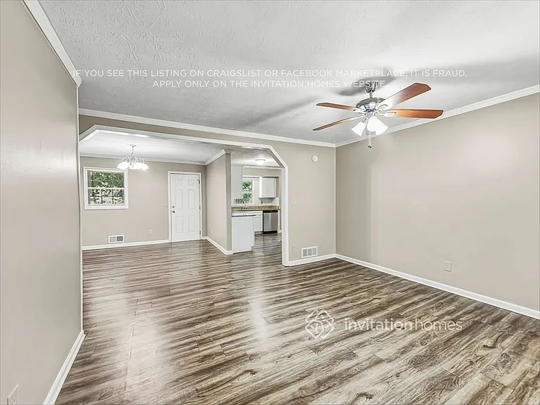 4412 Bryant Dr SW — Photo 5