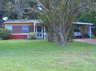 3929 Cottonwood Ln, Jacksonville, FL 32207