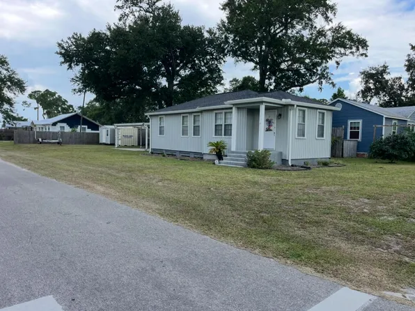 1214 Long Ave, Port Saint Joe, FL 32456