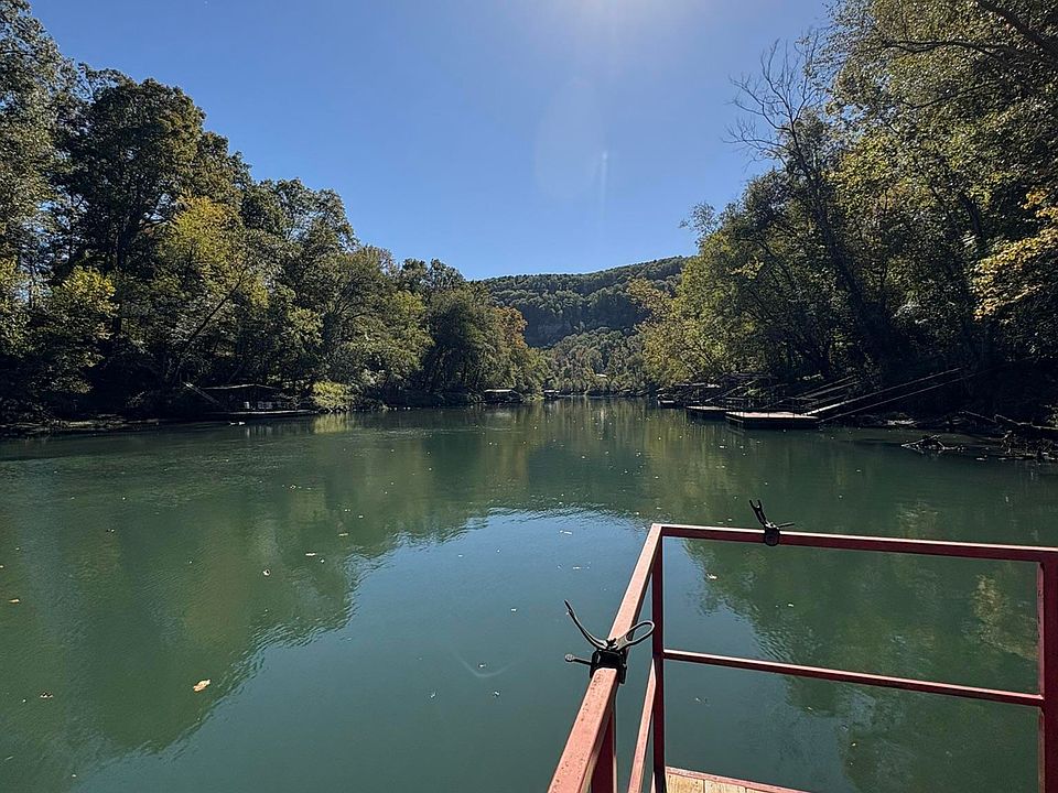 1st image of 5 Sun Valley Rd