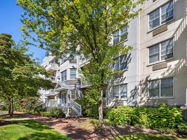 4 Constellation Place image 24 of 32