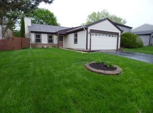 801 Rodenburg Rd, Roselle, IL 60172