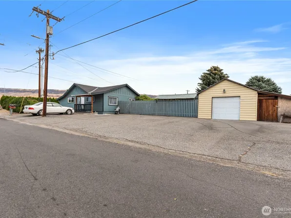 7 S Roland Avenue, East Wenatchee, WA 98802