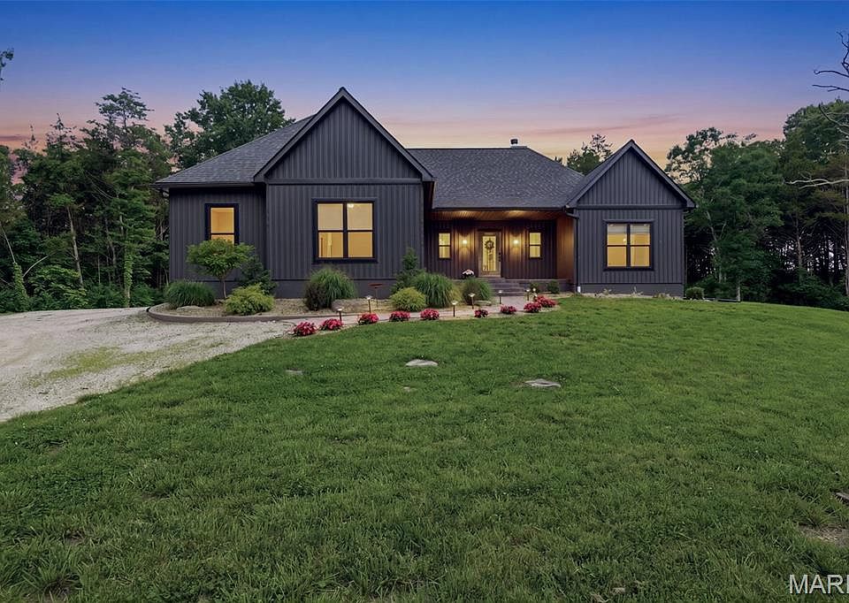 1st image of 5794 Hillshire Ln