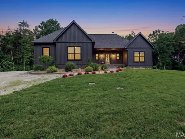 5794 Hillshire Ln, Hillsboro, MO 63050