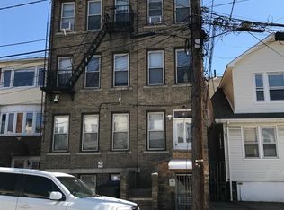 16 Belvidere Ave APT 3R, Jersey City, NJ 07304