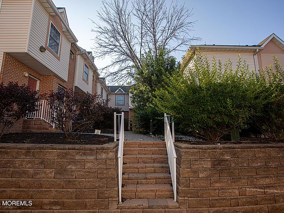 3rd image of 124 Adamecs Way #25