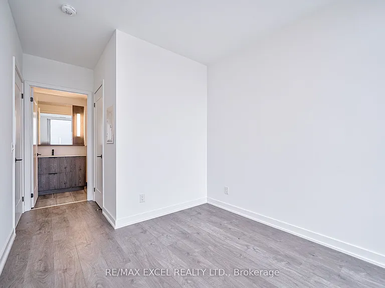 5 Defries St #1105 — Photo 26