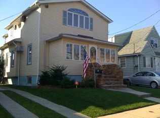 154 Hagaman Pl, Staten Island, NY