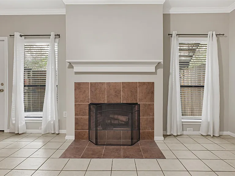 1100 Augusta Dr #79 — Photo 6