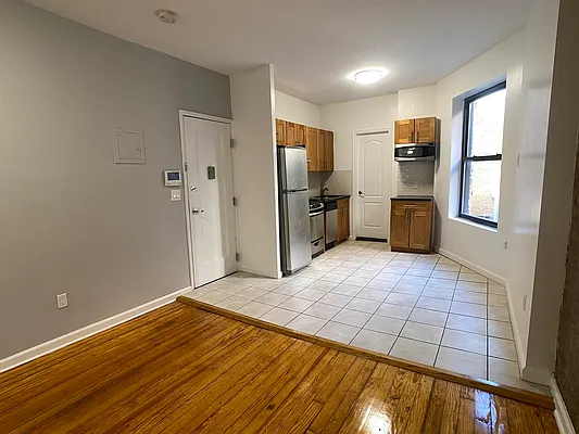 Rented by Tourma Realty LLC | media 11