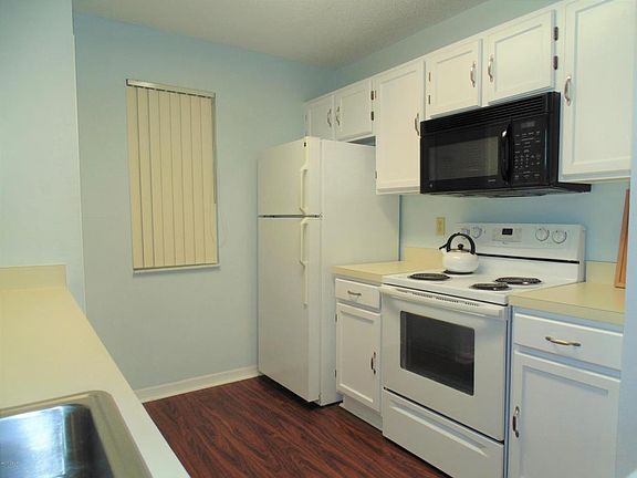 5th image of 892 Baybreeze Way #830