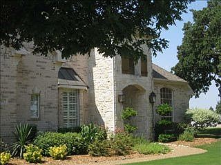 4th image of 701 Wyndsor Creek Dr