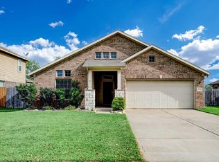9122 Creekside Dr, Hitchcock, TX 77563