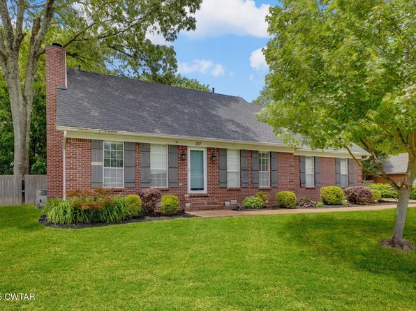 207 Foxworth Dr, Jackson, TN 38305
