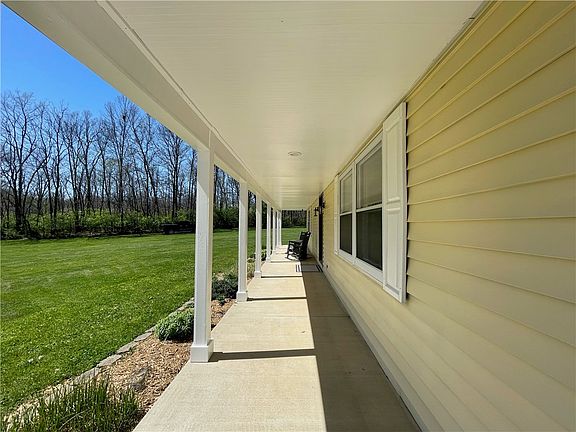 5th image of 19484 E County Road 850n